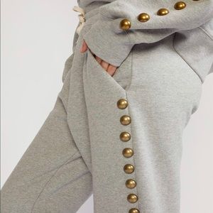 Cynthia Rowley cozy and chic sweatpant.